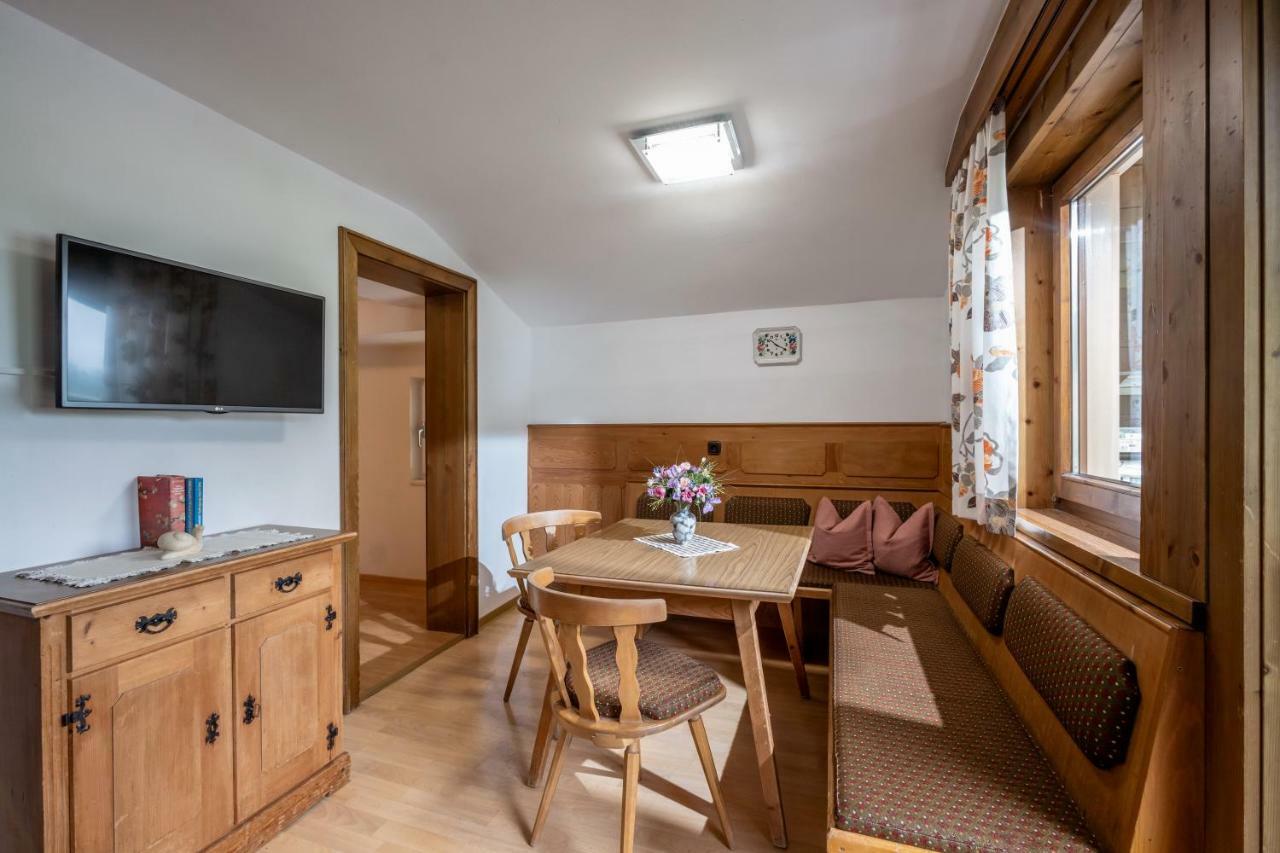 Gastehaus Amor Apartment Mayrhofen Exterior foto